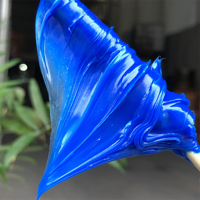 Απολαύστε τη δύναμη του Ultra Lube 4X Blue and White Lithium Grease για βαριά μηχανήματα